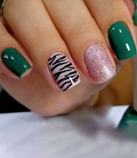 Párty umělé nehty - Zelená, zebrra